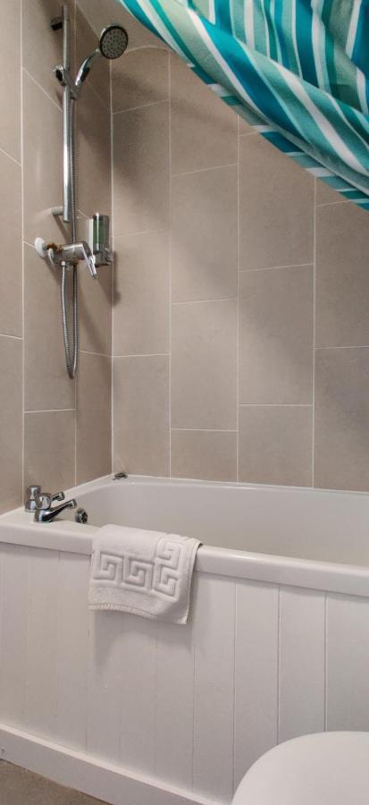 Aaron Lodge Guest House Лестер Екстер'єр фото