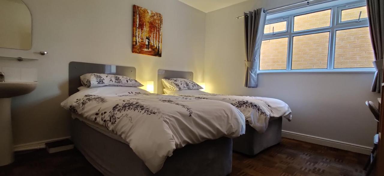 Aaron Lodge Guest House Лестер Екстер'єр фото