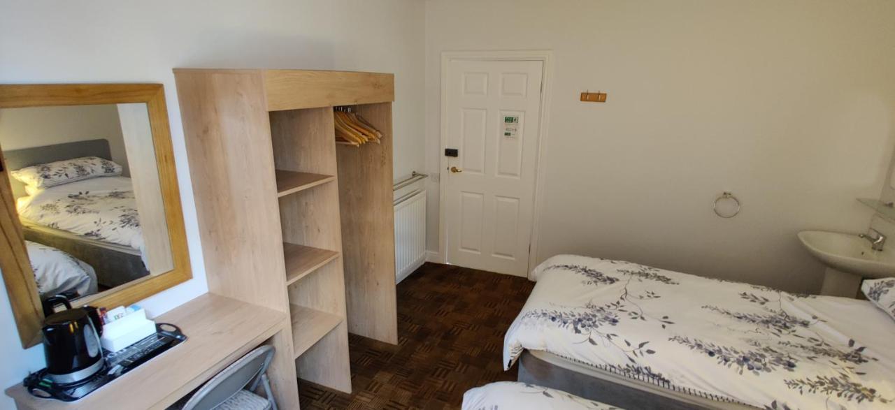 Aaron Lodge Guest House Лестер Екстер'єр фото