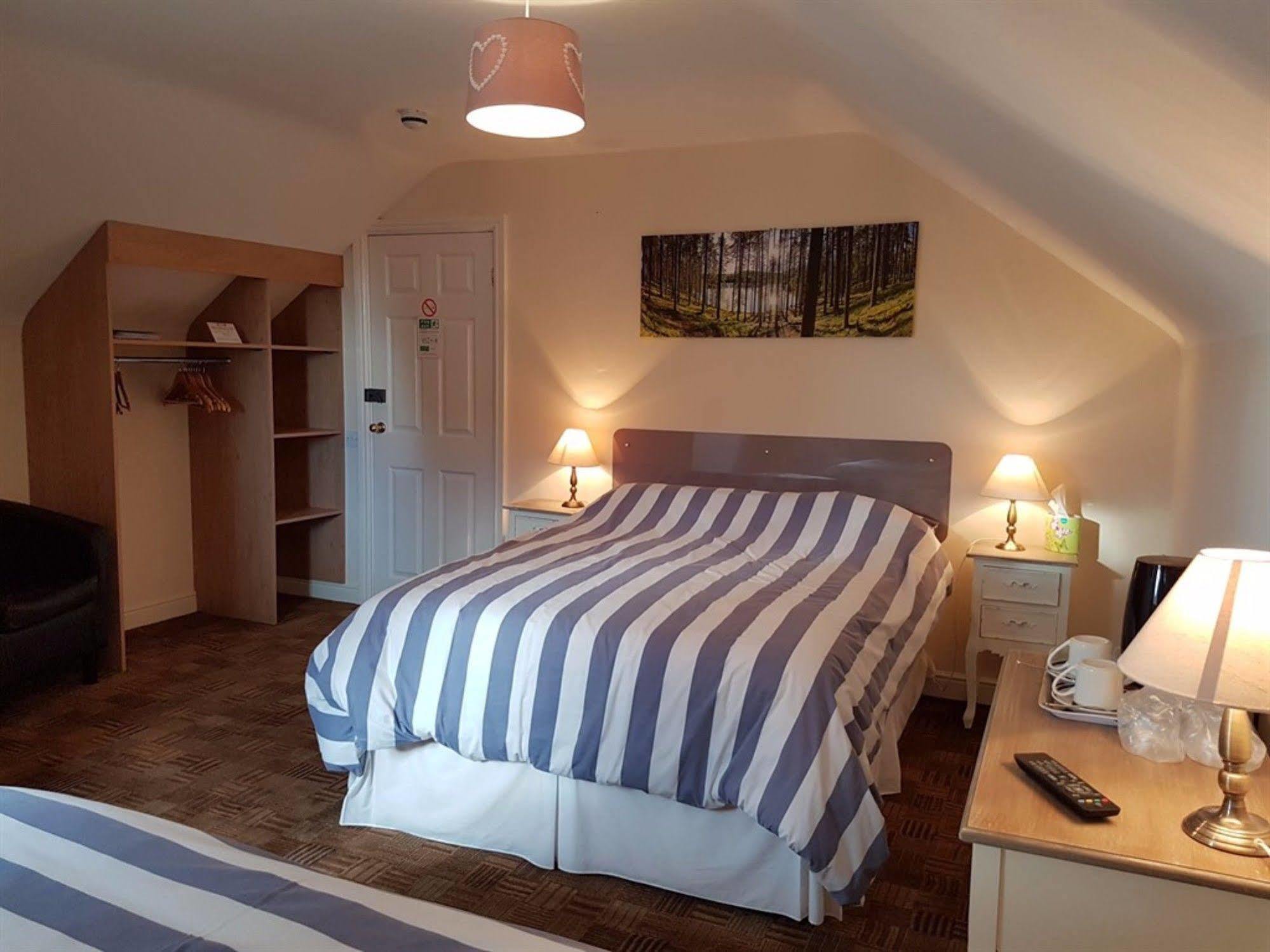 Aaron Lodge Guest House Лестер Екстер'єр фото