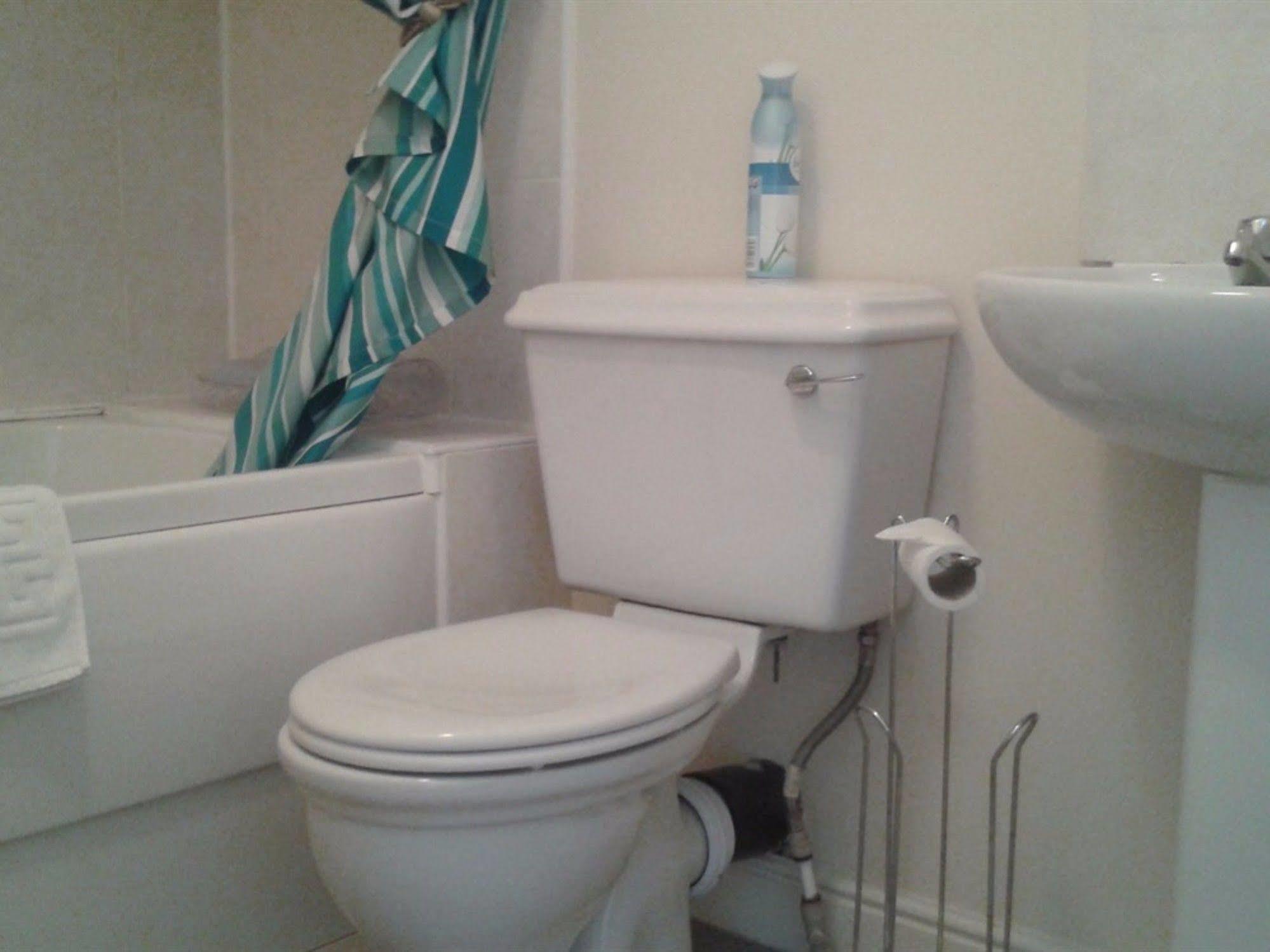 Aaron Lodge Guest House Лестер Екстер'єр фото