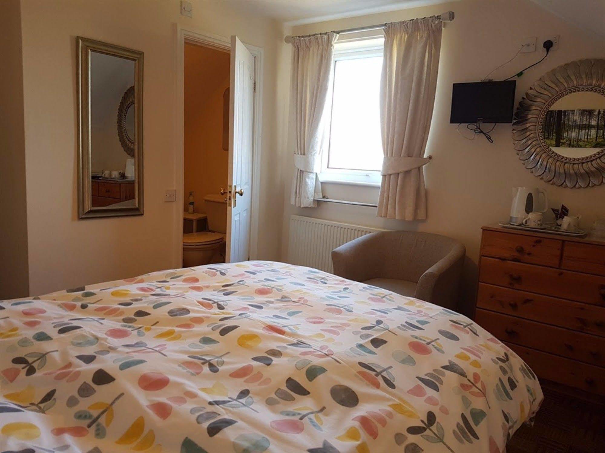 Aaron Lodge Guest House Лестер Екстер'єр фото